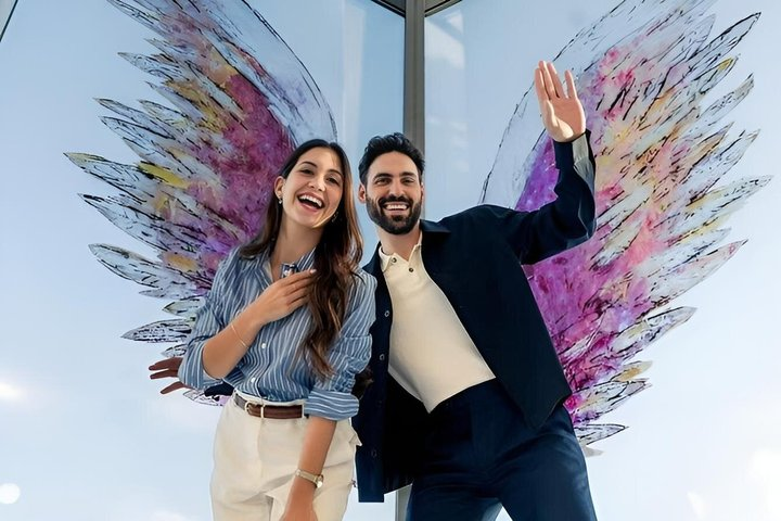 Burj Khalifa Ticket with The Cafe Treat with Private Transfers - Photo 1 of 17